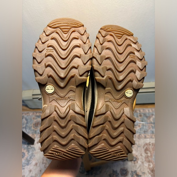 Timberland Women’s 8.5 Low Duck Boots - Picture 7 of 12